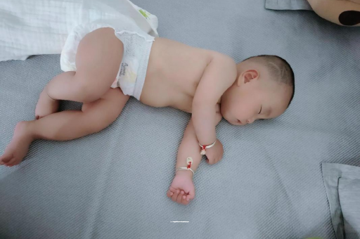 泰州9个月宝宝可以吃盐吗